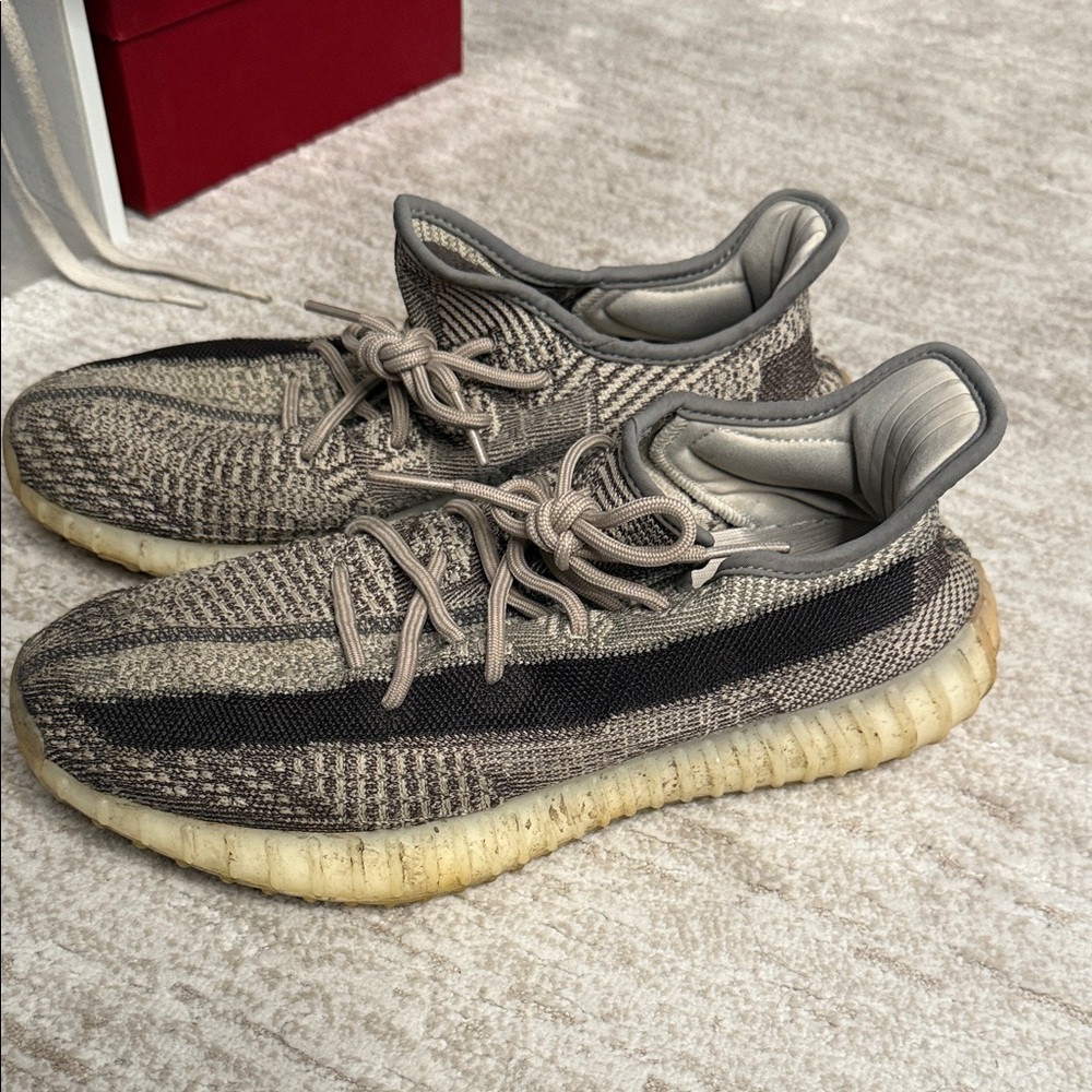Yeezy Sneakers with Black Stripe